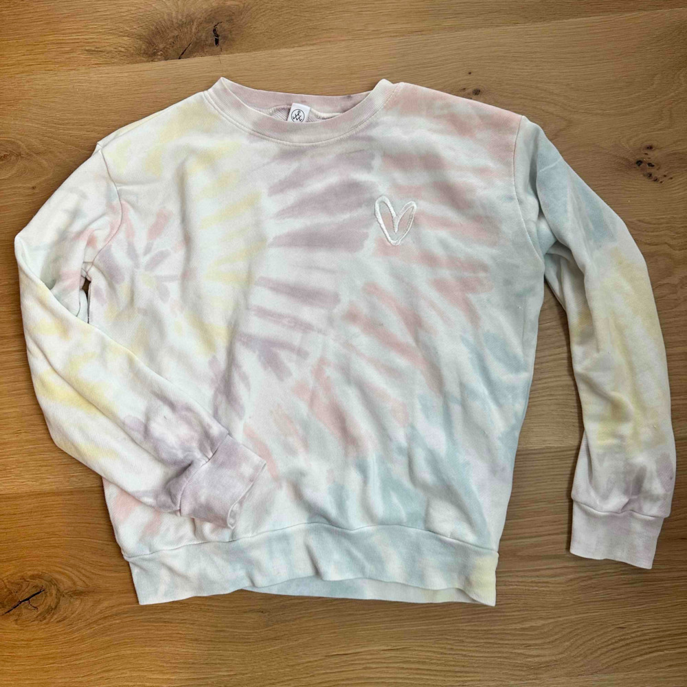 Alternative Womens Pullover Sweater Sz S Pink Striped Tie Dye Embroidered Heart